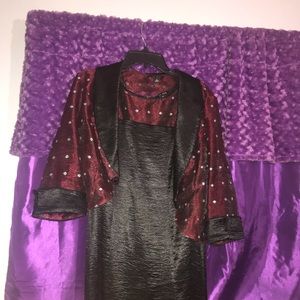 long black dress with red open blouse